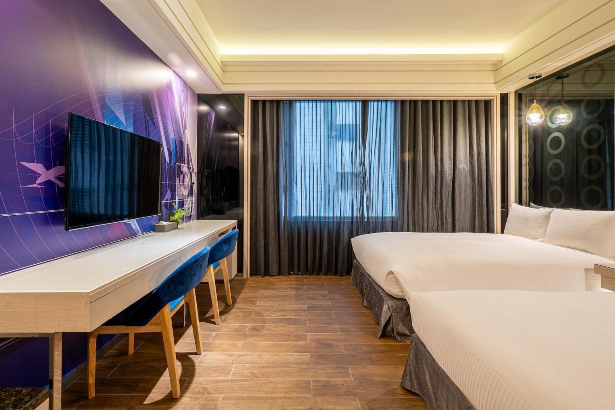 Guide Hotel Taichung Ziyou Exterior foto