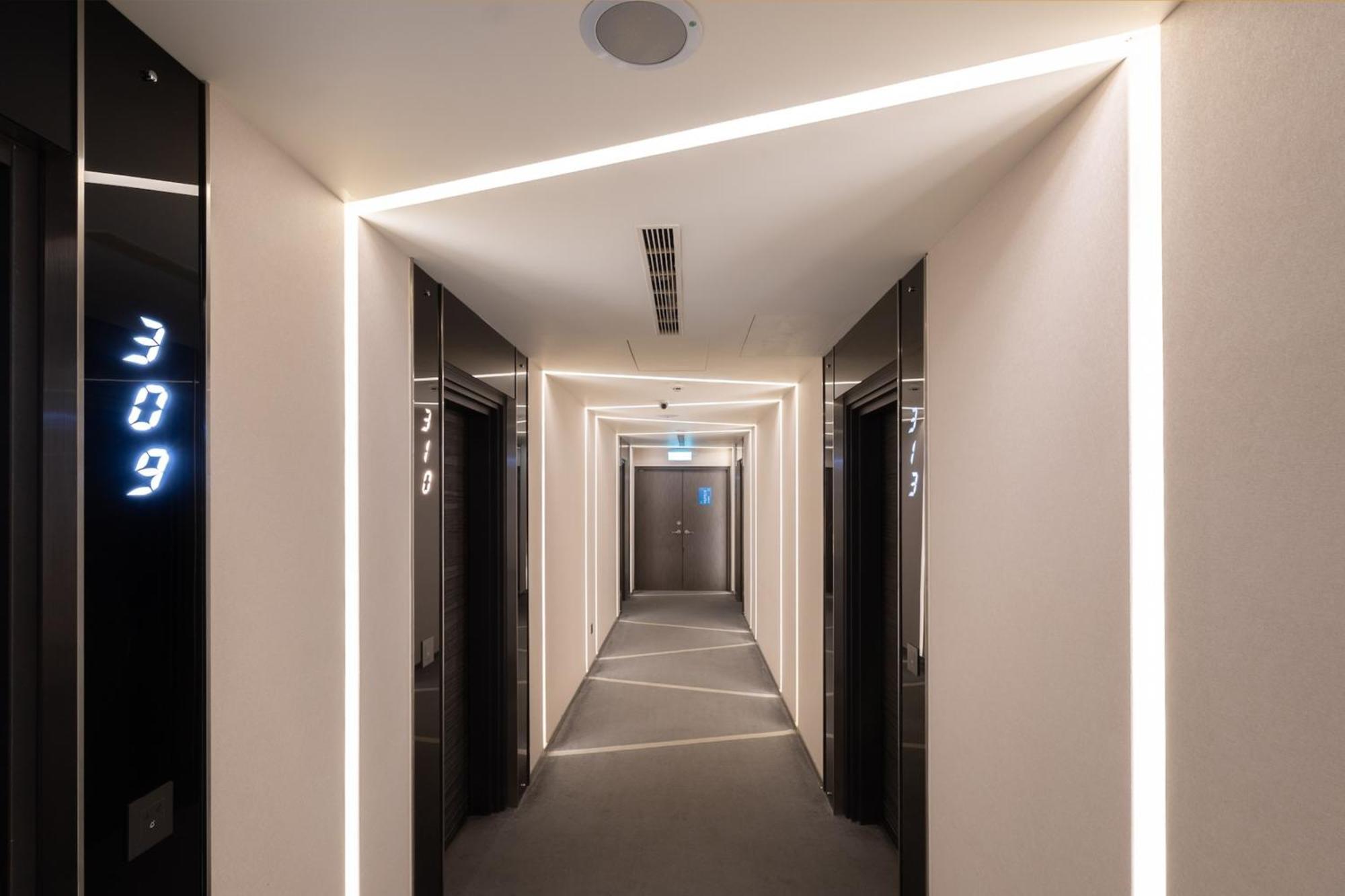 Guide Hotel Taichung Ziyou Exterior foto